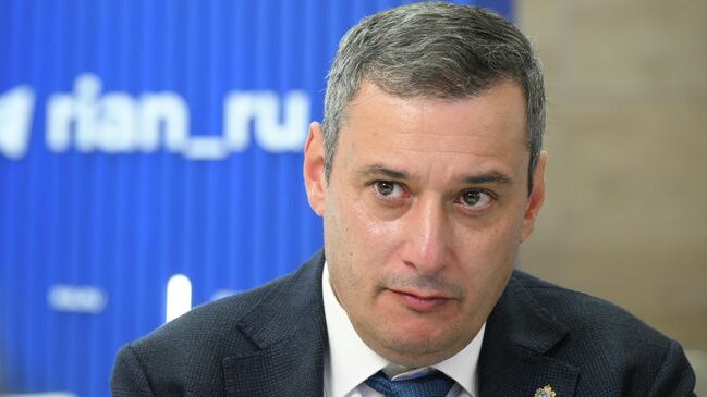 Хинштейн вернулся к работе после реабилитации